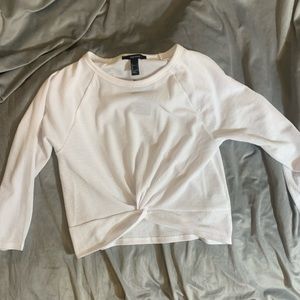 White 3/4 sleeve knit top